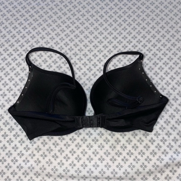 Victoria’s Secret Black Dotted Top Cups and Wings Collection Lightly Pad… - Picture 3 of 3